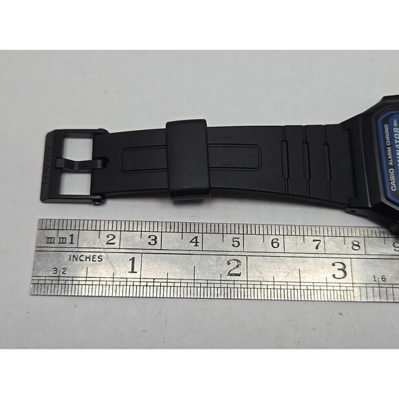 Casio F105W Illuminator Digital Watch Alarm Chrono Quartz Black 3298 New Battery - Picture 9 of 10